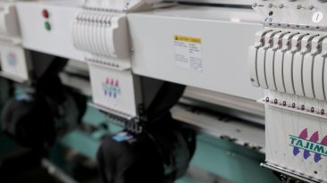 Tajima TMFX-C904 - 4 Heads - 9 Needles - Commercial Embroidery Machine